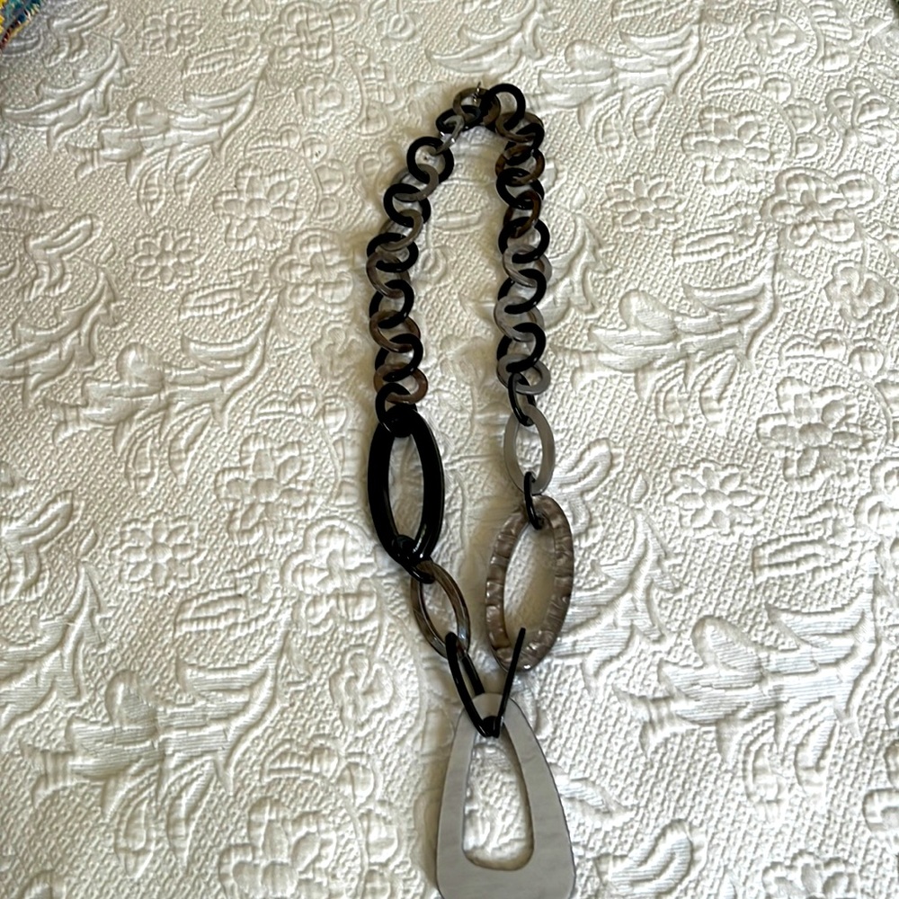Long chunky necklace black/silver